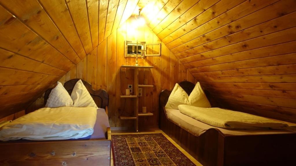Huettenferien Koeberlhof Санкт Георген об Мурау Екстериор снимка